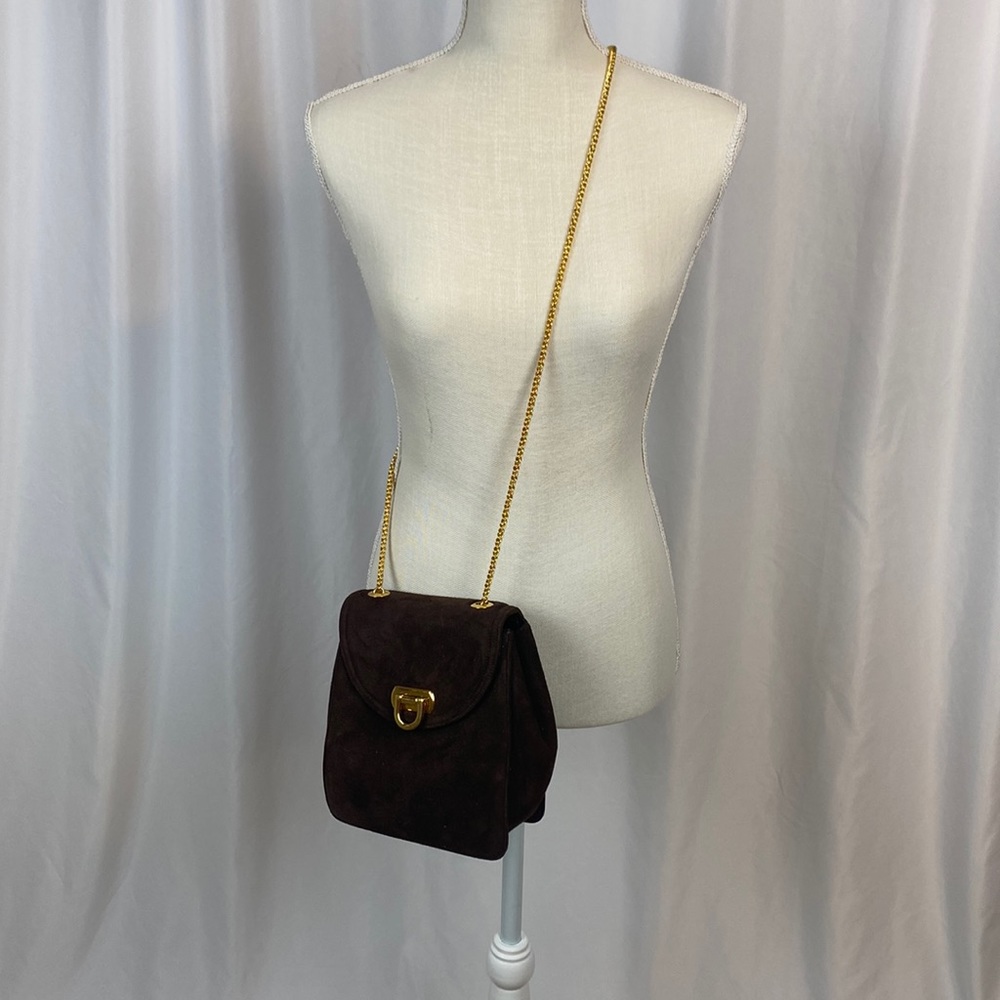 Fun brown leather bag